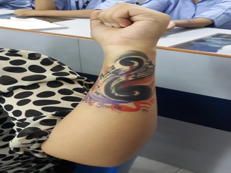 Thinking of a tattoo Here are the most and least painful spots to get  inked  Business Insider India